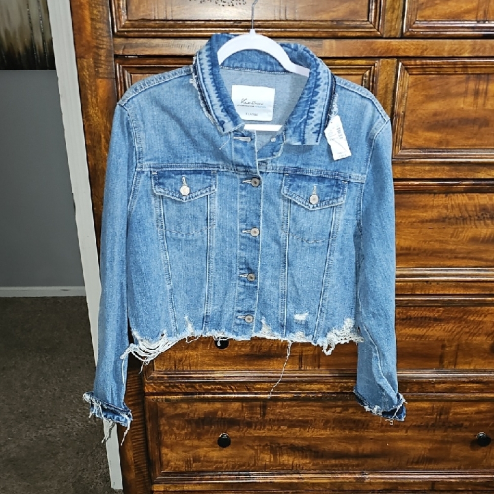KanCan Exclusively By Maurices Size X-LARGE Cropped Jean Jacket. Nwts